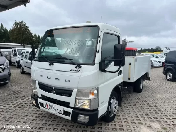 Mitsubishi CANTER ESPECIAL TRANSPORTE ÁGUA (25 500€)