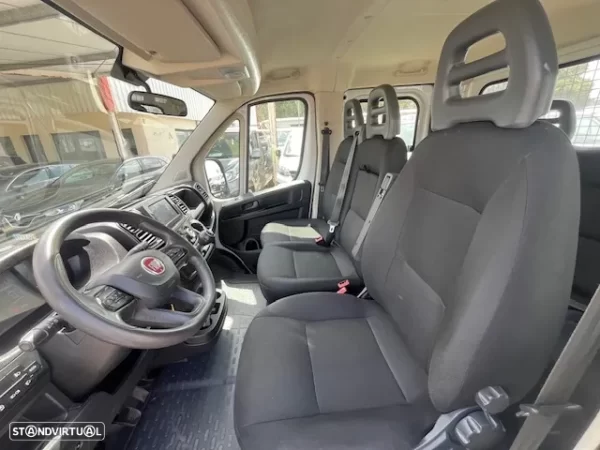 Fiat DUCATO 2.2 140cv CAB/DUPLA 7 Lug. (23 300€)