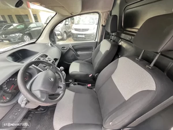 Renault KANGOO Dci 6 Velocidades (10 900€)