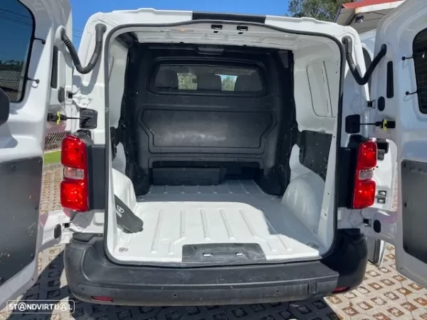 Toyota PRO ACE 6lug 120CV (18.900€)