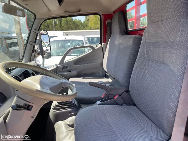 Toyota DYNA 3.0 144cv Especial transporte Viaturas (19 400€)