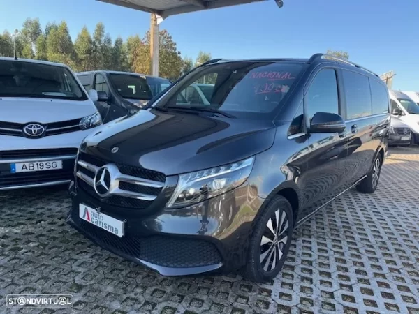 Mercedes-Benz V 250 d Longo Avantgarde 69 800€