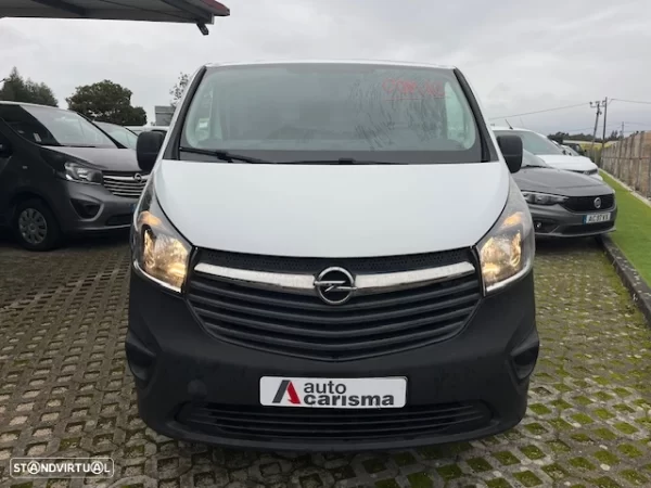 Opel VIVARO COM AC  12 400€