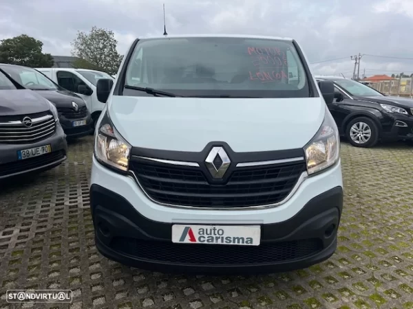 Renault TRAFIC LONGA 2.0 120cv 15 800 €
